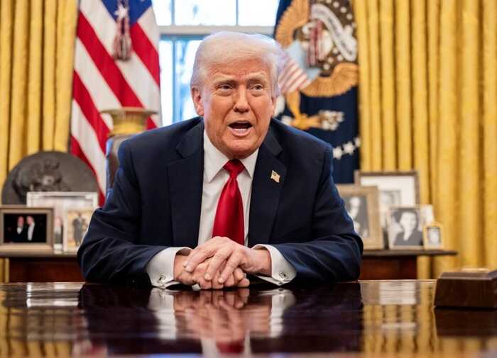 Трамп знову закликав канадців приєднатися до США у день їхніх виборів