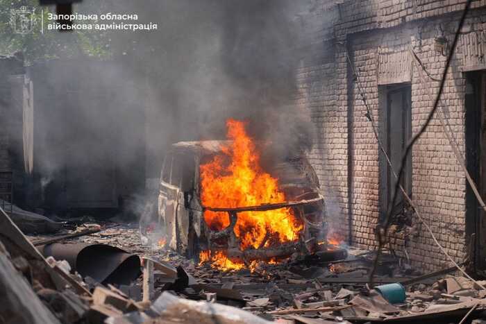 Росіяни атакували будівлі ТЦК у Харкові та Запоріжжі, є поранені, — Сухопутні війська