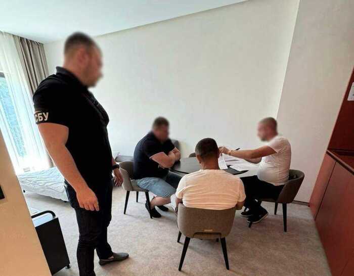 На Закарпатті під час ремонту дороги привласнили понад 8 мільйонів гривень