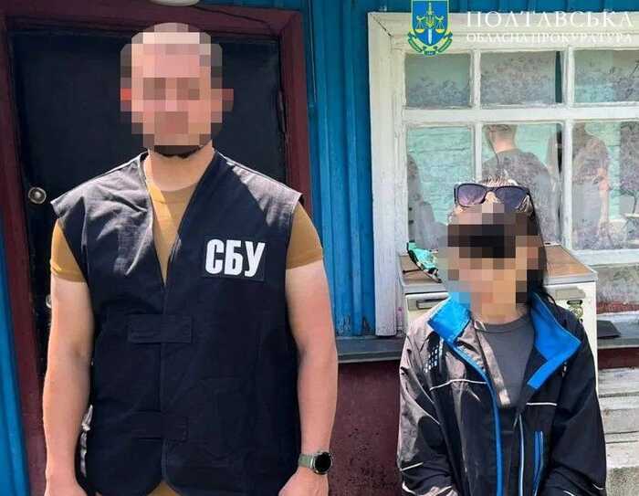 СБУ і Нацполіція затримали агенток ГРУ, які підпалили авто військового і готували інші теракти