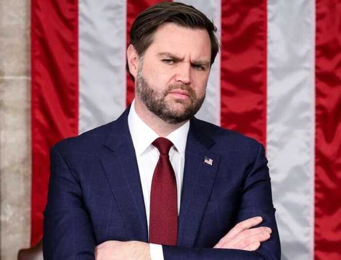 США не будуть фінансувати військову допомогу Україні — Венс