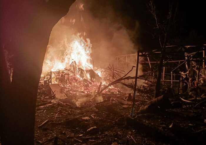 Росіяни атакували Київщину "Шахедами": стались пожежі, є постраждалі